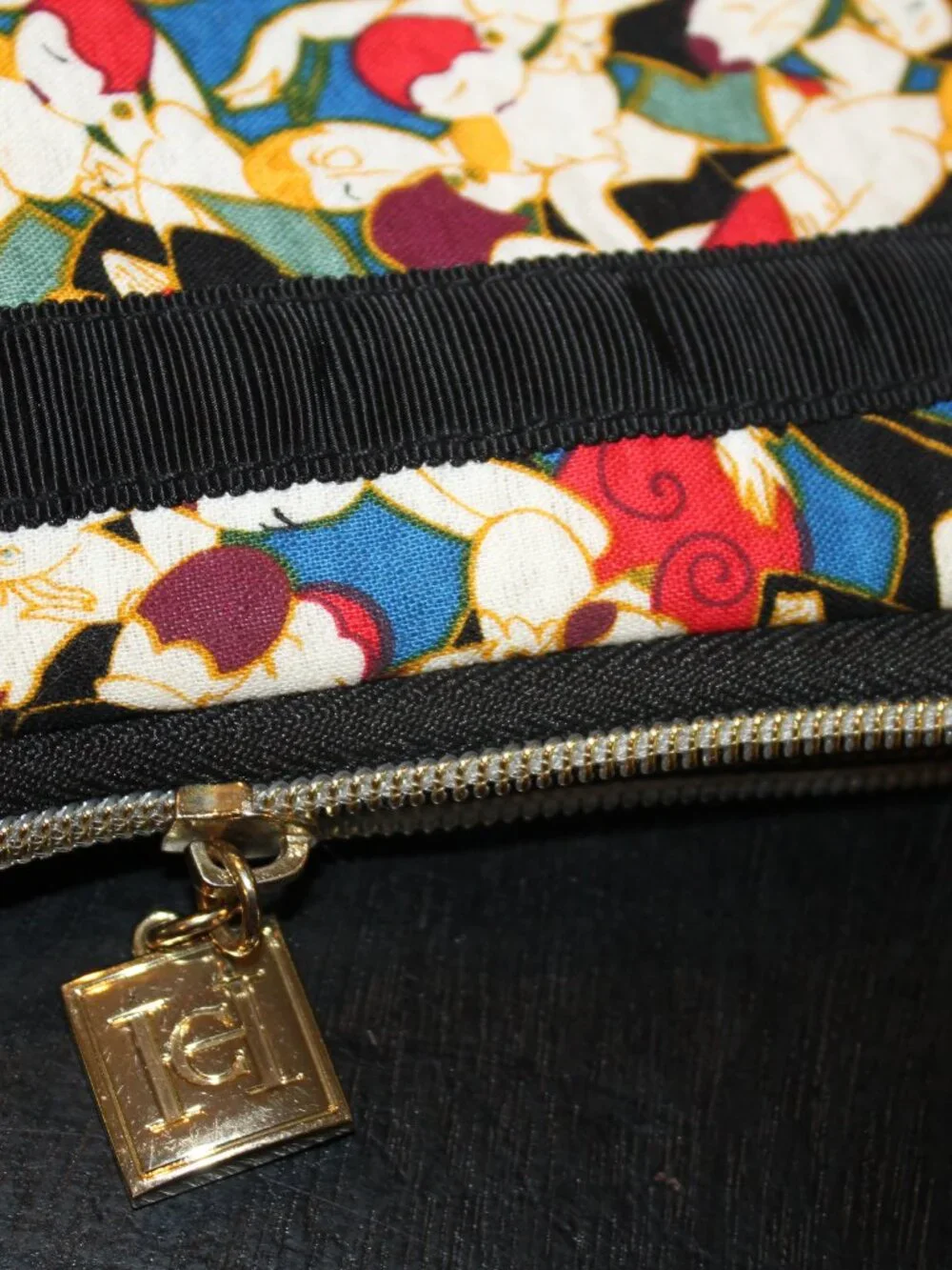 Carolina Herrera x Neiman Marcus Padded Zipper Travel Cosmetic Laptop Pouch Bag